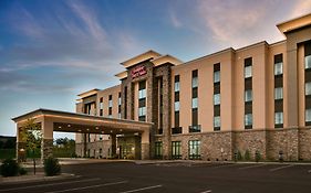 Hampton Inn & Suites-Hudson Wisconsin